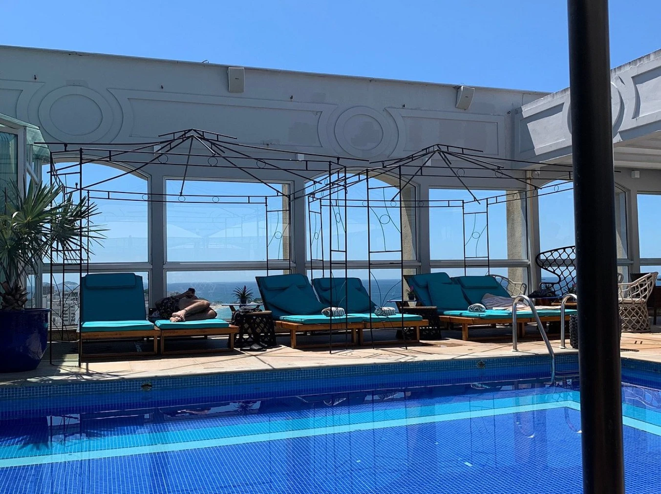 Rendez-Vous on the 23rd Floor - Mixology & Ipanema View - Image